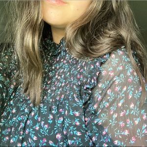 Floral print blouse